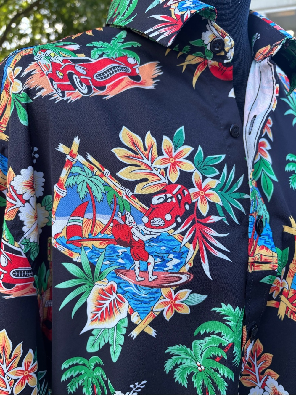 Men's Hawaiian Christmas Short-Sleeve Shirt. Size L - Picture 3 of 5